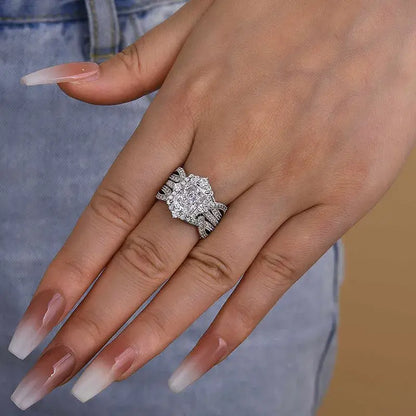 RadianceLuxe™ - Halo Statement Ring